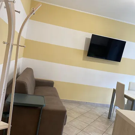 아파트 Fabulous Isonzo - San Paolo - Parco Ruffini 토리노